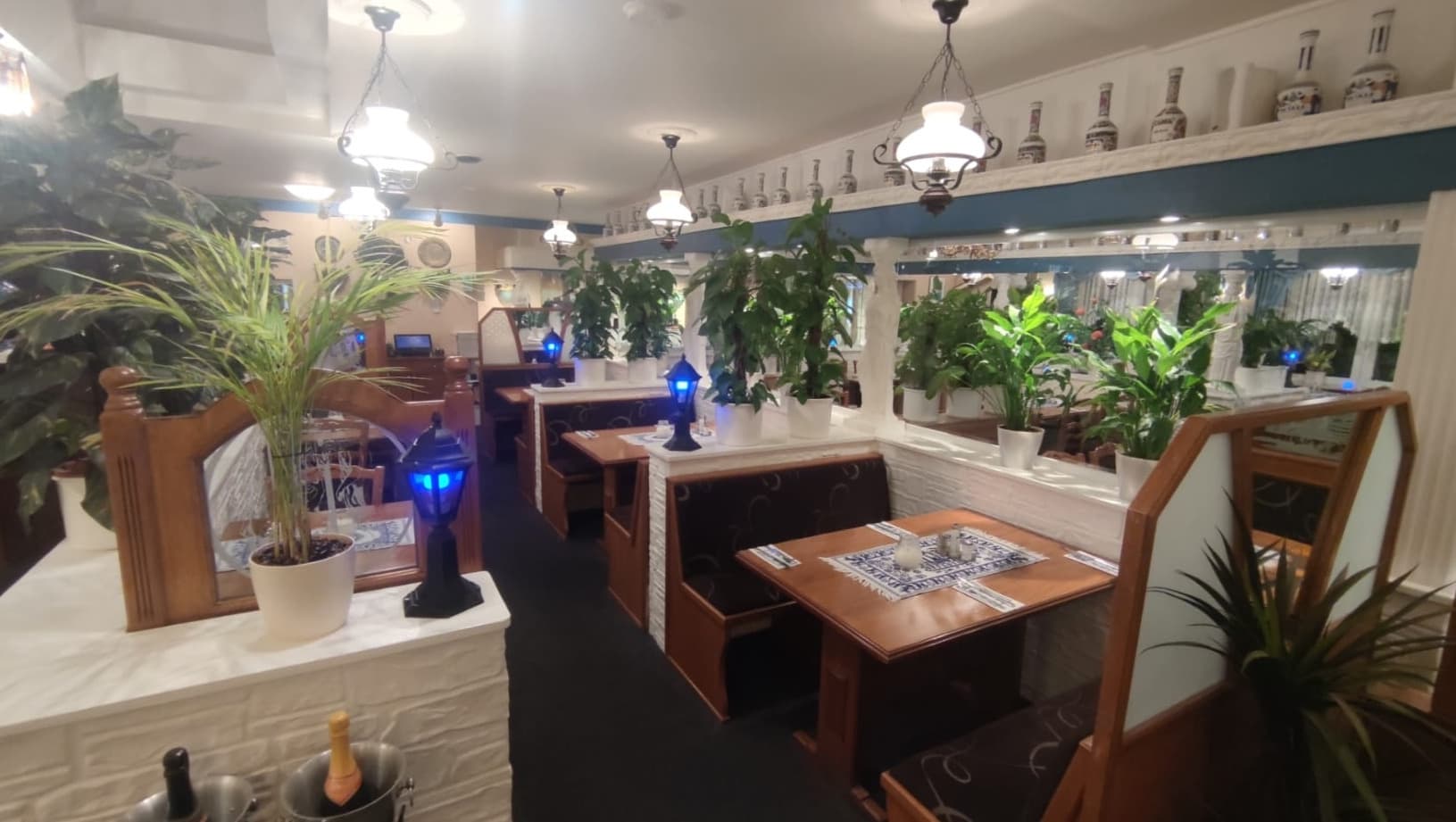Innenraum des Restaurant Athen